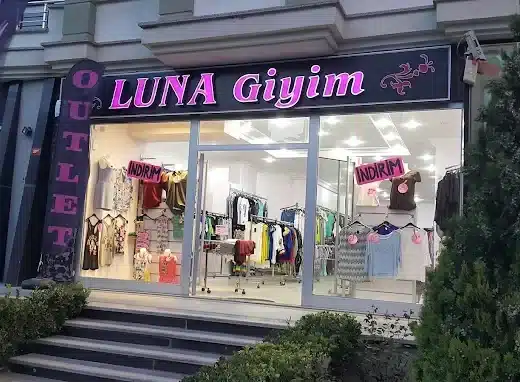 LUNA Giyim & Butik