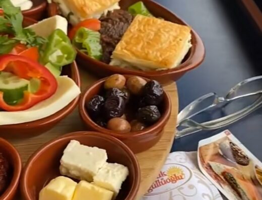 ANIL Börek Cafe