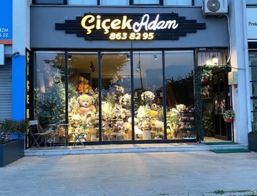 Çiçek Adam