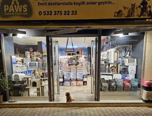 Mimaroba paws petshop