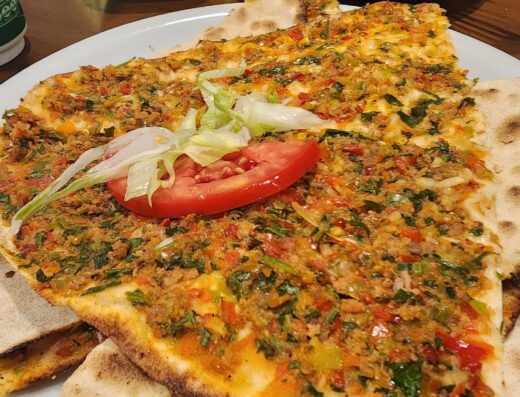 DÖNERDEN Yaprak Et Döner, Lahmacun, Pide