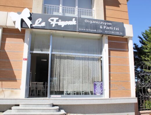 Le Fiyonk Parti Evi