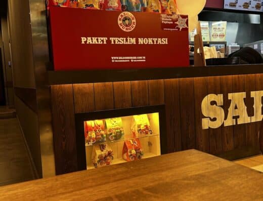SALOON Burger – Mimaroba
