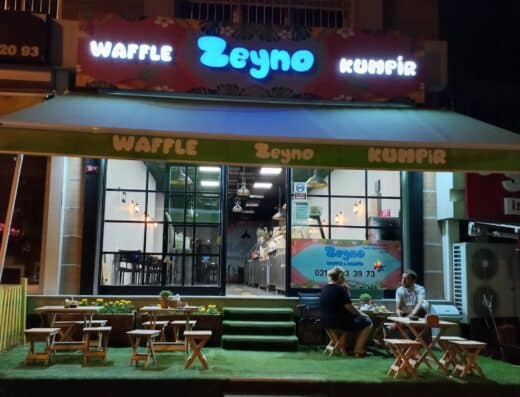 ZEYNO Waffle & Kumpir
