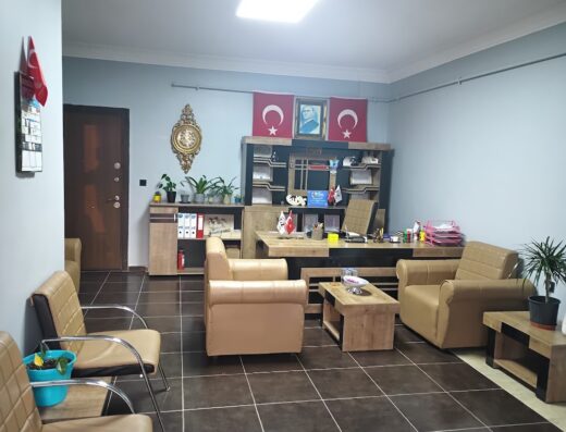 1İZ Gayrimenkul & Emlak